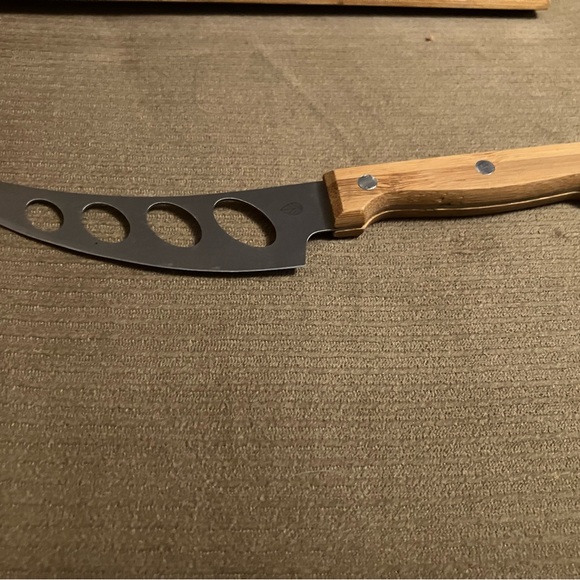 Pixar glass top servi tray and knife set - Picture 2 of 4